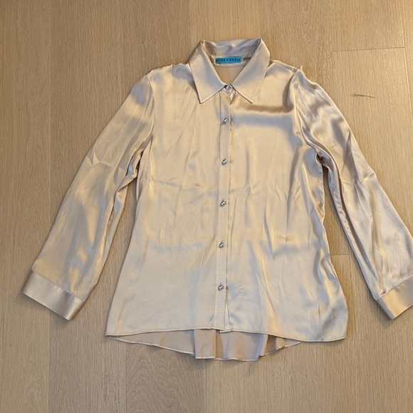 Alice & Olivia Silk Cream Button-Up - Picture 1 of 4